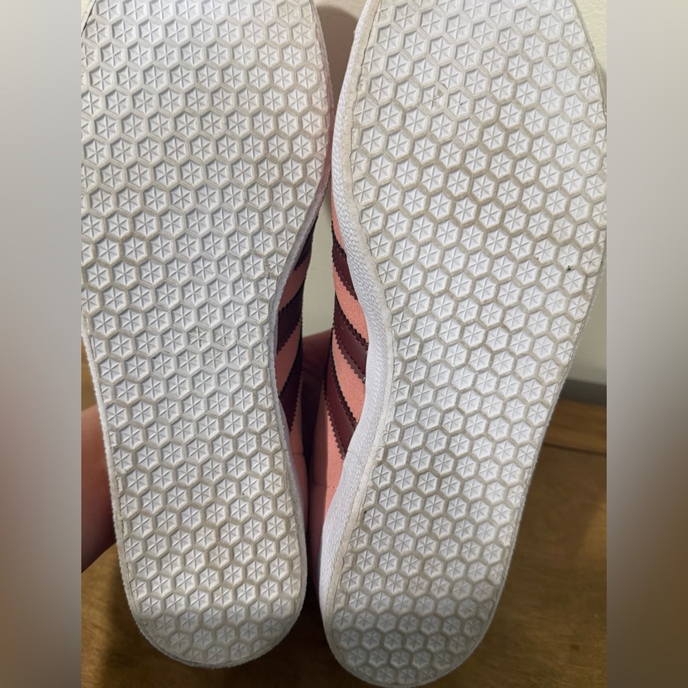Adidas Men’s Size 9.5 Gazelle Super Pop Pink Shadow Red - Picture 6 of 11